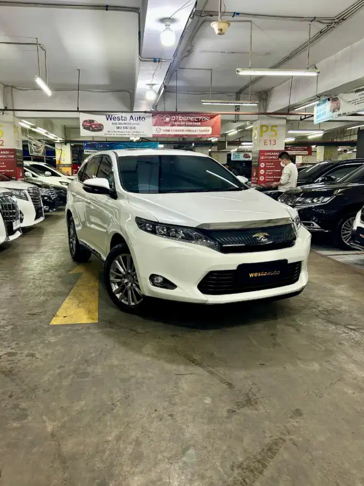 KM 75rb Toyota Harrier 2.0 Premium Advance 2015 Low KM 2014