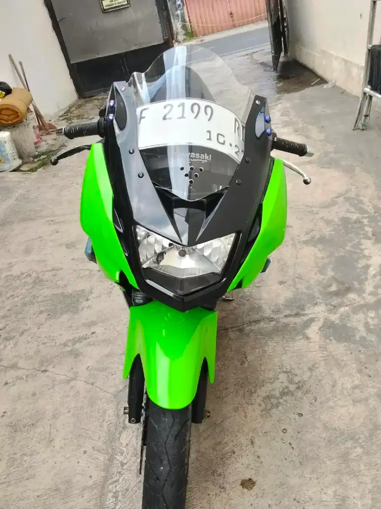 Kawasaki ninja RR New tahun 2012 pajak hidup