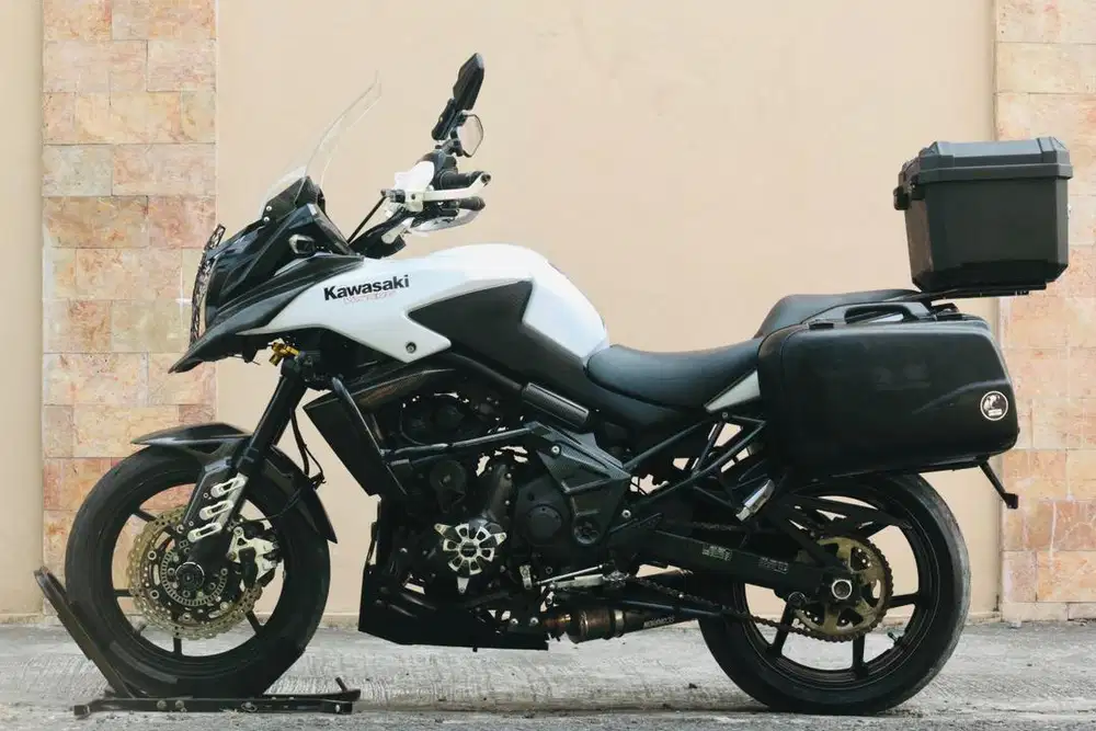 Kawasaki versys 650 ABS full speck turing BMW GS310 Himalaya V-Stroum