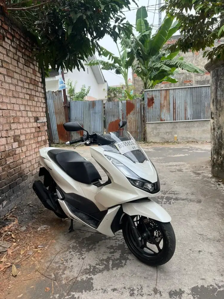 Honda PCX 160 Tahun 2023 Type CBS