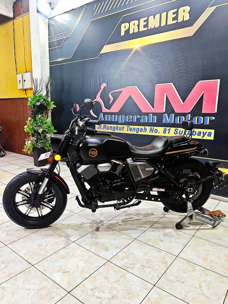Beneli Keeway V250Fi warna Hitame Matte Th 2022/2023. Anugerah Motor