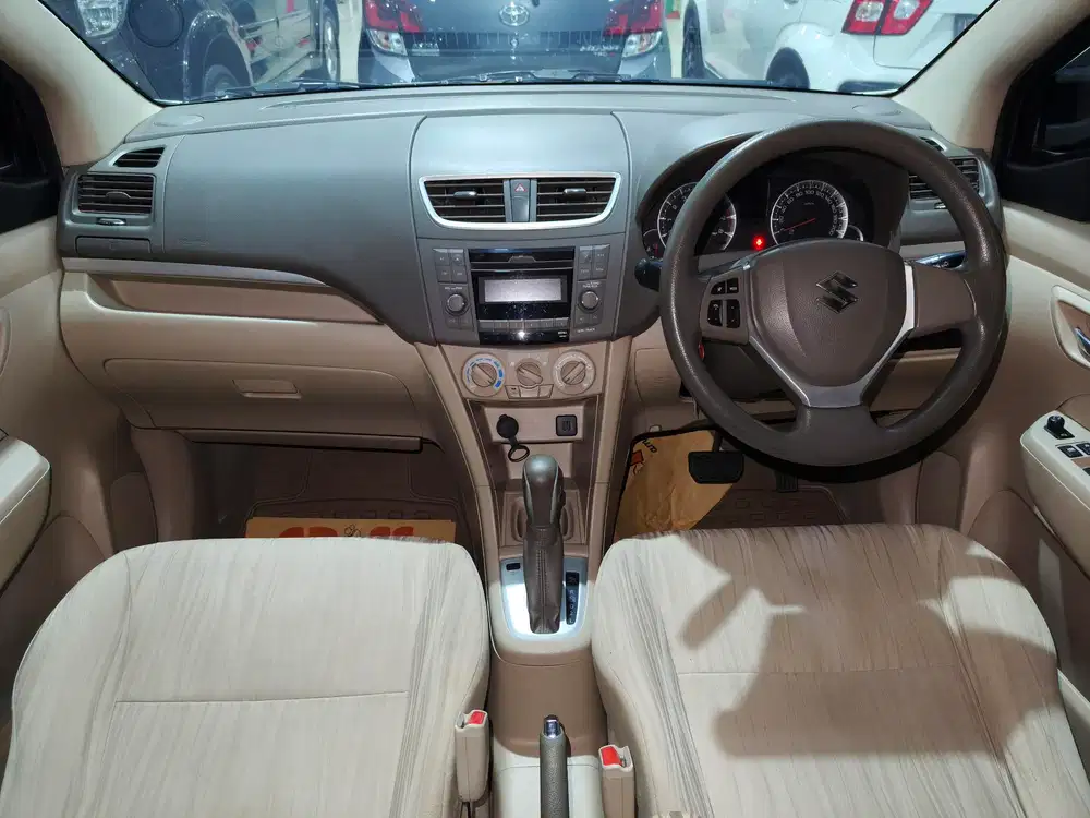 [Gress Mobil Kutisari] ERTIGA GX AT 2017 KREDIT DP MINIM BISA