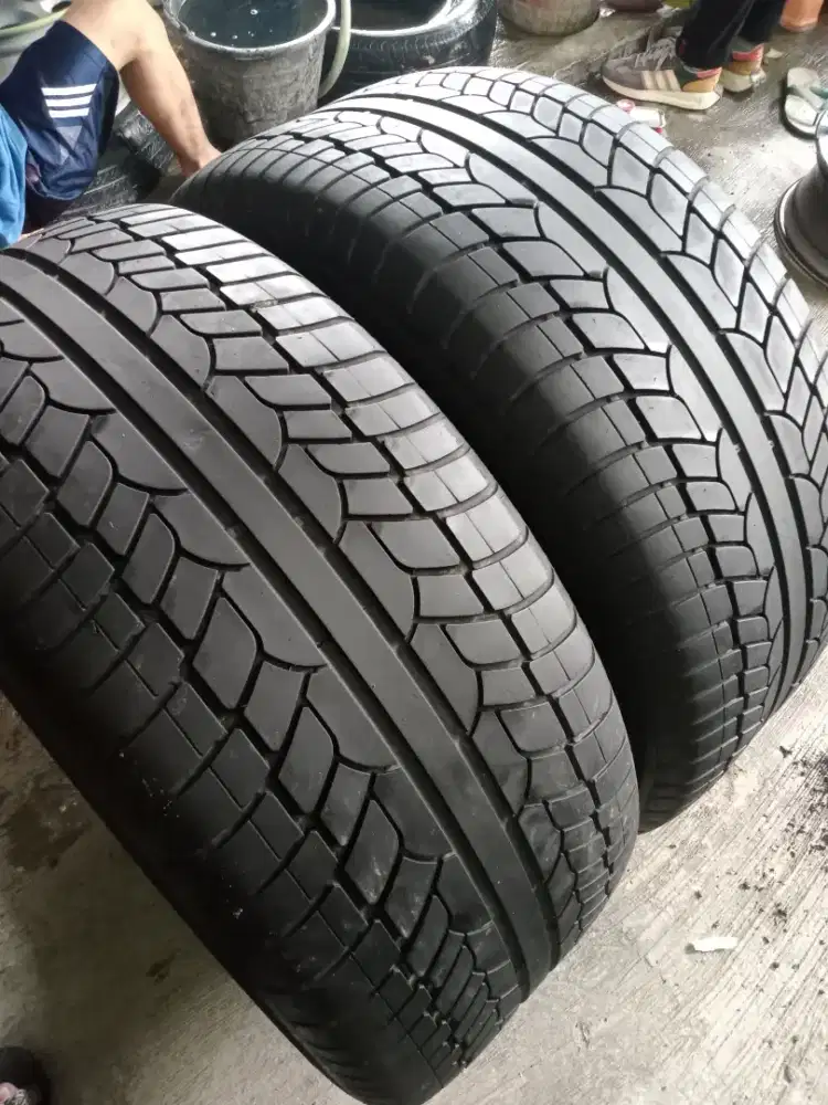 Achilles 285 50 R20