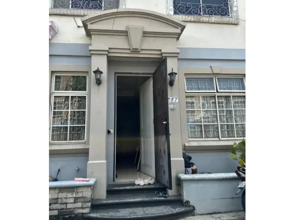 Taman Paris Town House — Hunian Modern untuk Keluarga Bahagia