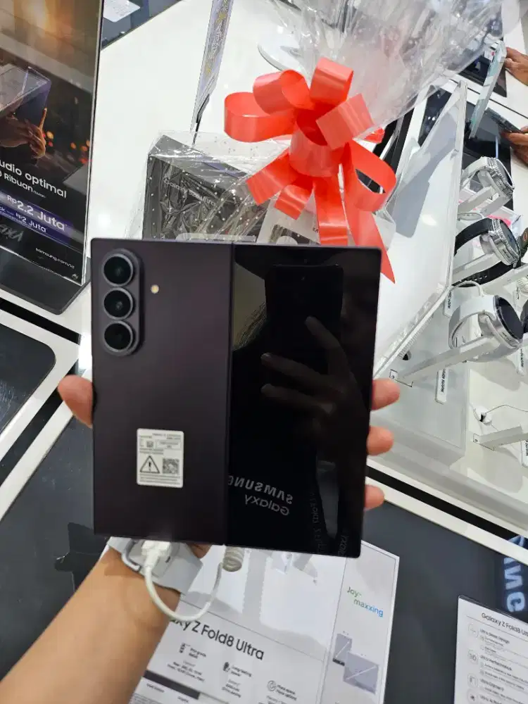 SAMSUNG GALAXY FOLD8 ULTRA 12/256 GARANSI RESMI SEIN 1 TAHUN