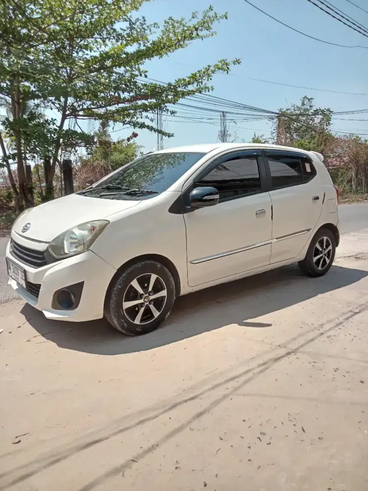 Daihatsu Ayla tipe X