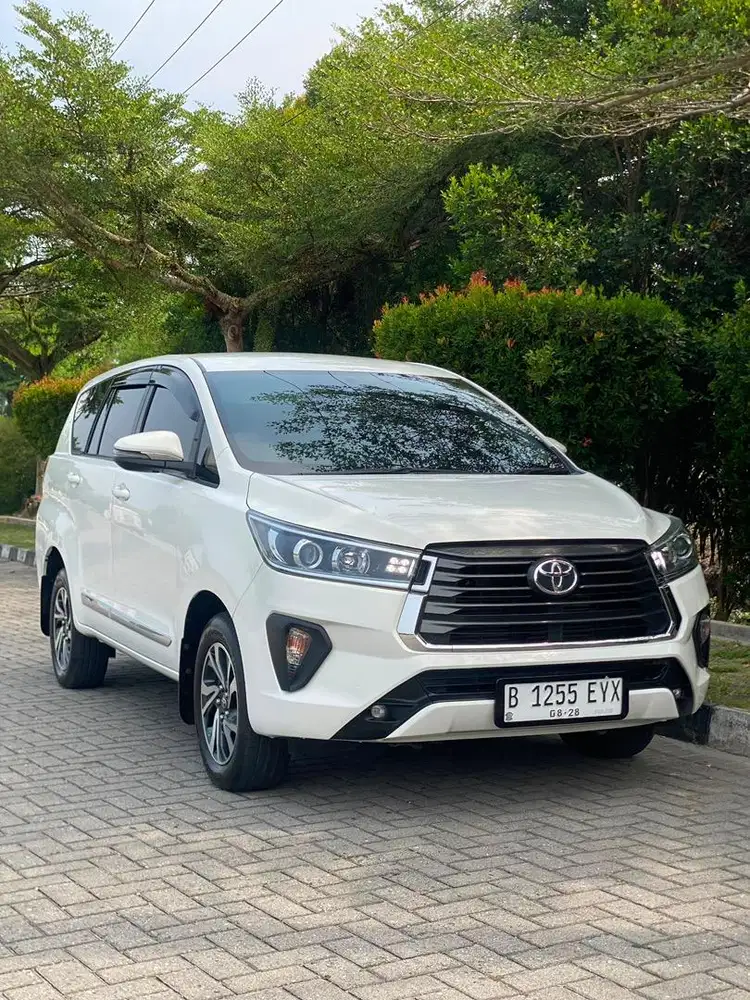 Innova v luxury diesel matic 2021