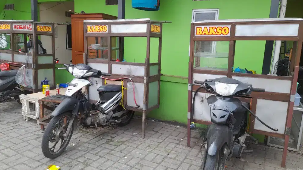 Jualan bakso malang