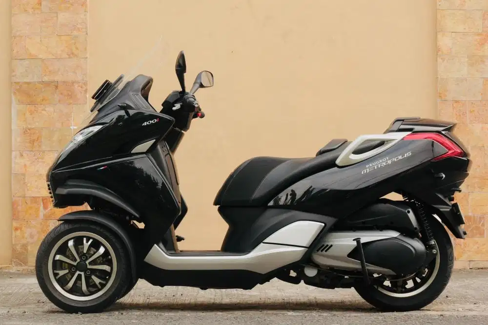 Peugeot metropolis 400i mulus piaggio MP3 500 ADV750 Xmax T-max Forza