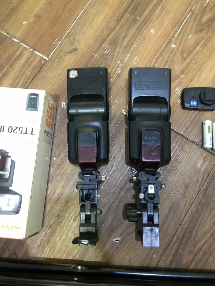 Flash external godox TT520