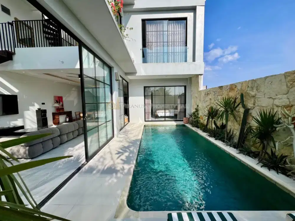 Modern Villa 3 Kamar Tidur di Batu Bolong, Canggu – Private Pool | Freehold