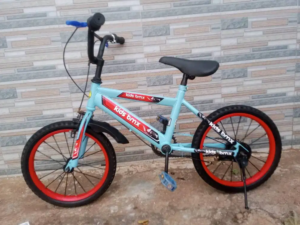 SEPEDA ANAK KIDS BMX UKURAN 16 INC BONUS BAN BANTU SAMPING