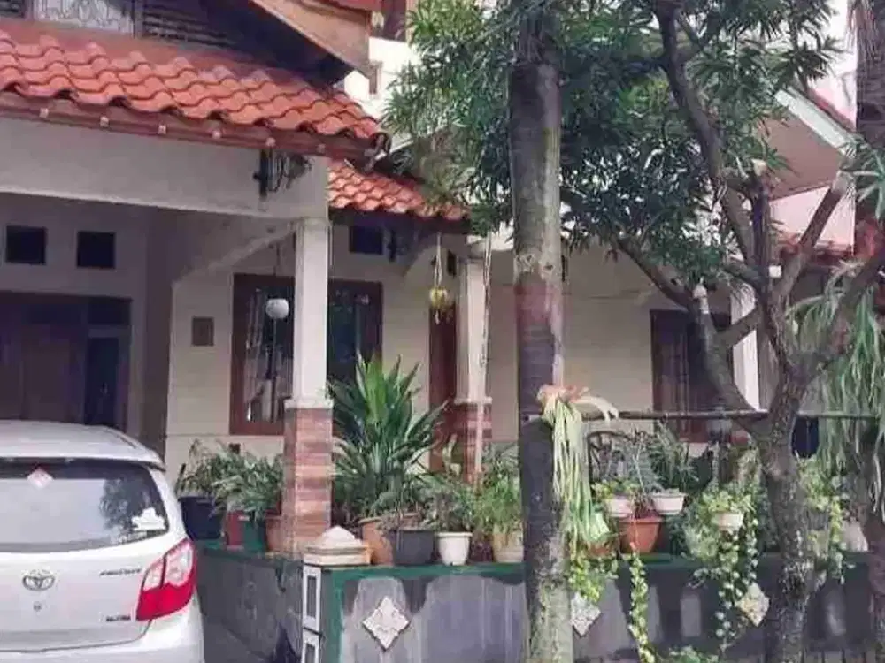 Dijual rumah 3,5 M nego di Pesona Khayangan Margonda Depok