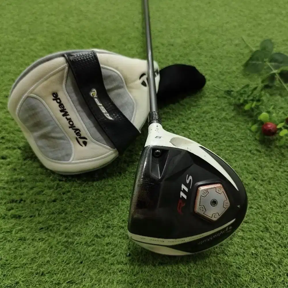 Taylormade R11S Driver Golf Stick