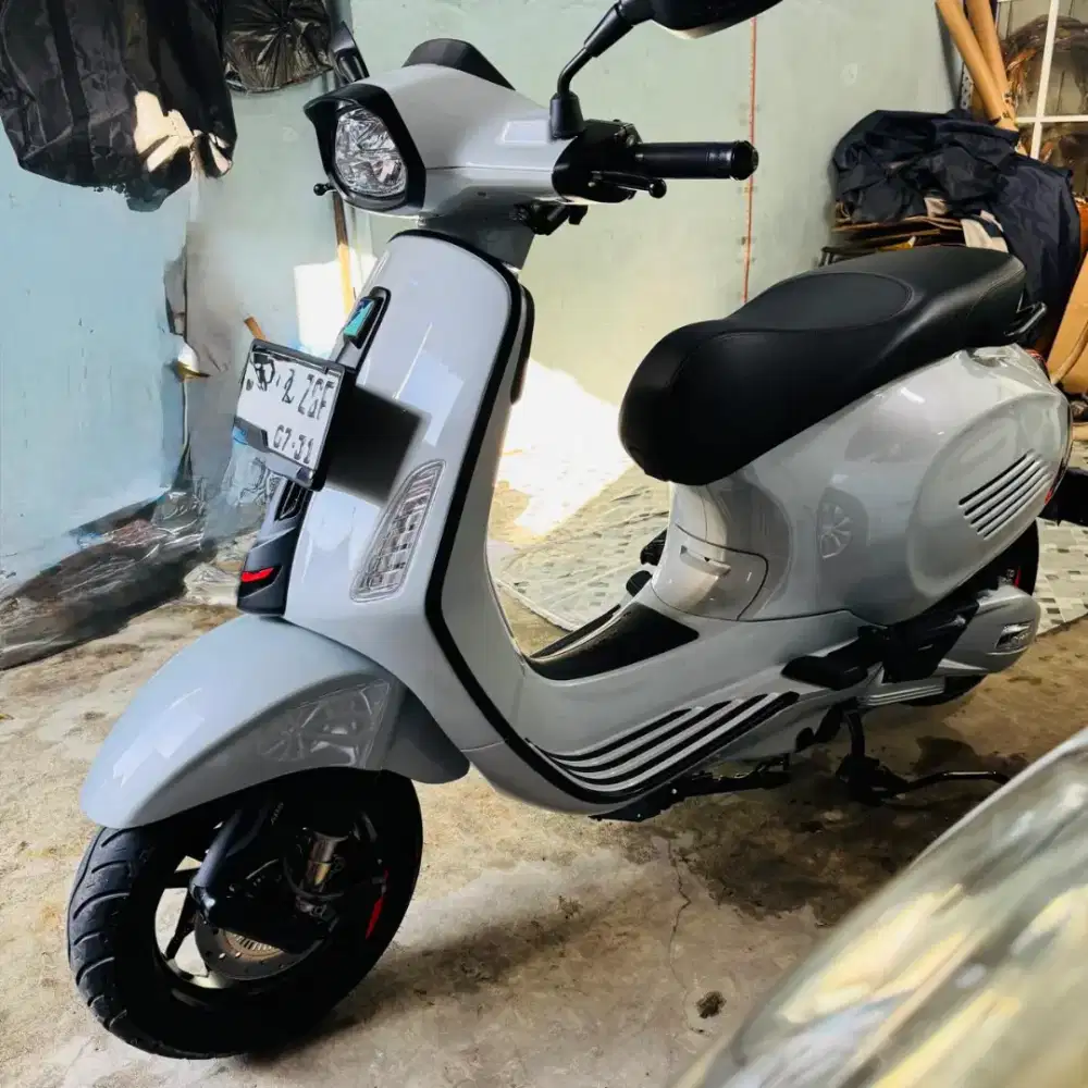 DIJUAL Vespa Sprint S 150 i-Get ABS 2026