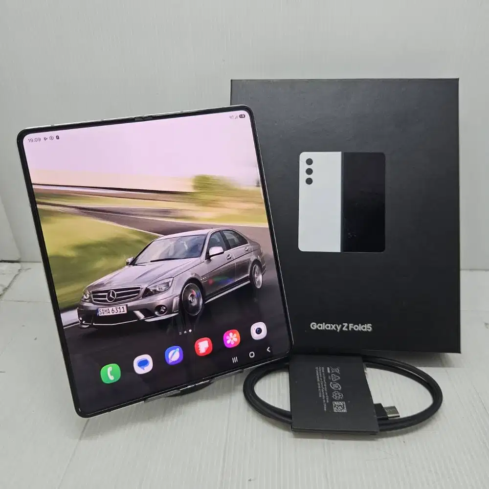SAMSUNG GALAXY Z FOLD 5 5G 12/512 CREAM EX SEIN NO MINUS KOMPLIT