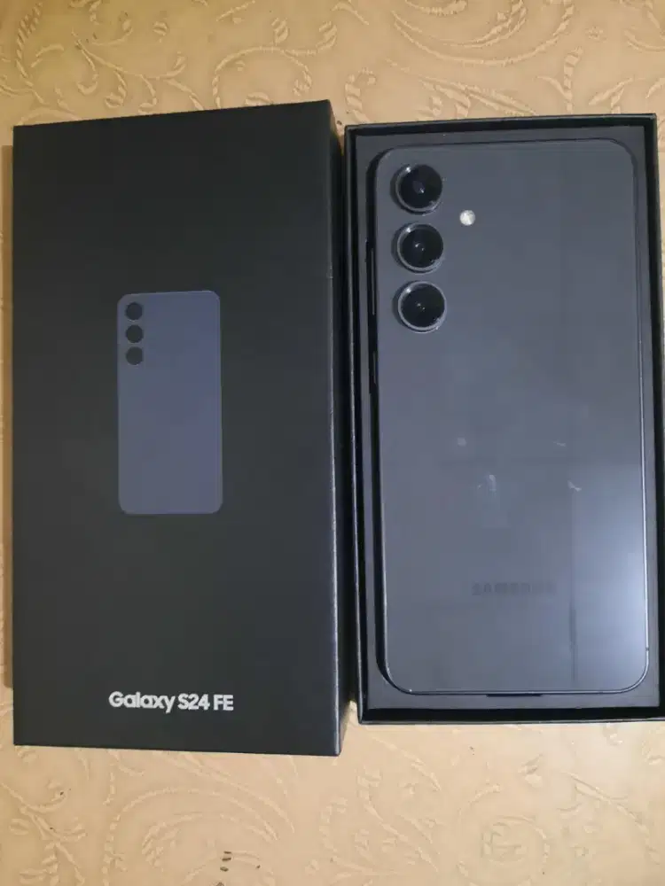 SAMSUNG S 24 FE 256 GB
