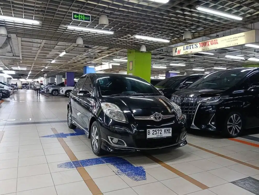 Toyota Yaris S limited 1.5 Automatic 2011