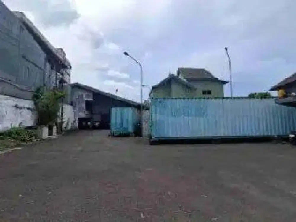 Gudang Raya Kletek Sidoarjo Strategis