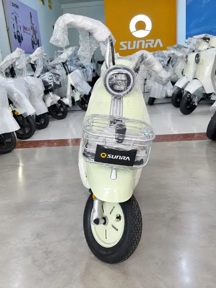 sepeda motor listrik SUNRA