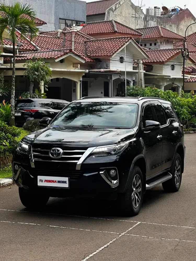 Toyota fortuner VRZ 2.4 diesel AT