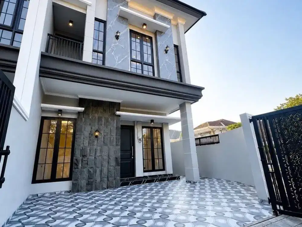 Babatan Pantai Utara Baru Gress 2 Lantai 4 Bedroom Hook Utara Timur