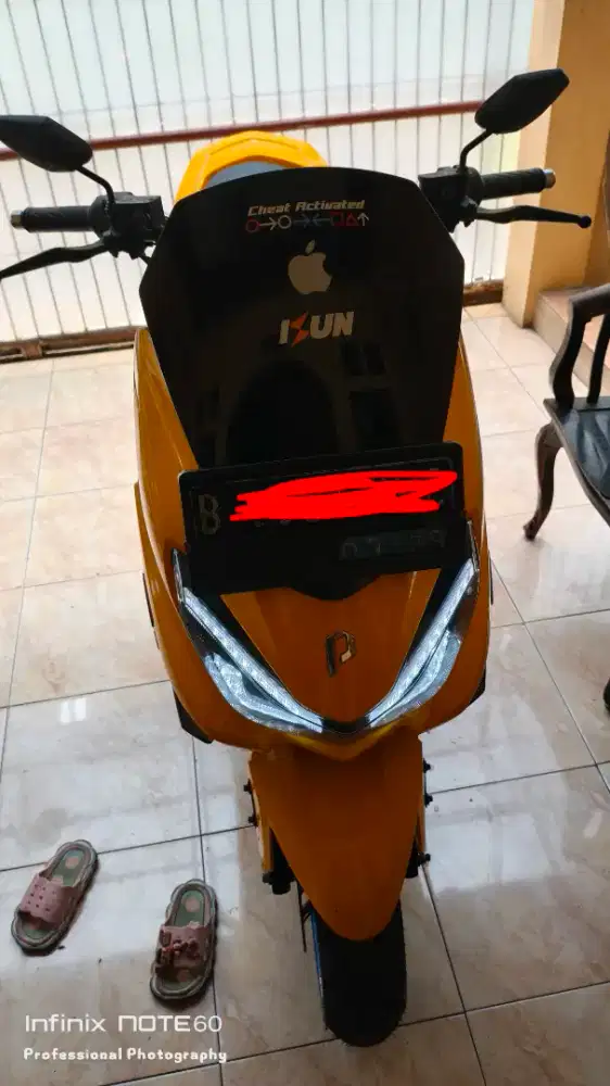 Polytron Fox R Warna Kuning