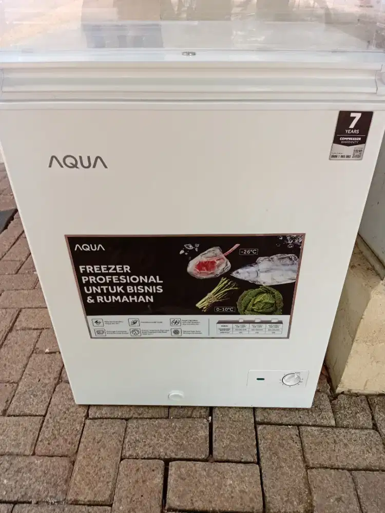 Kulkas freezer masih baru jual cepat mending jadi uang makasih