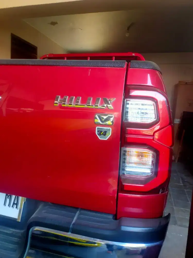 HILUX DOUBLE CABIN 4X4 TIPE V