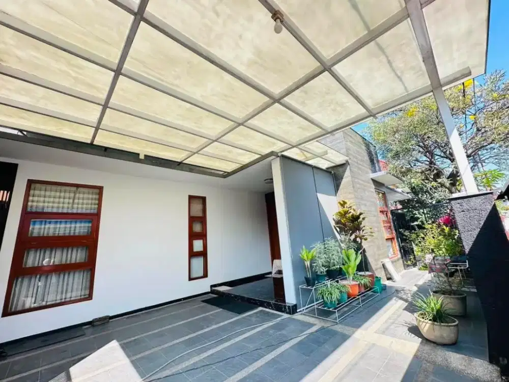 ~*TERMURAH DIJUAL RUMAH LOKASI SITUSARI BANDUNG KOTA HUNIAN ASRI DAN NYAMAN