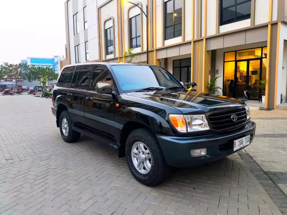 TOYOTA LANDCRUISER VX LIMITED 2001