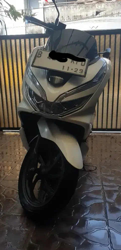 Honda PCX 150 2019 Putih km.30.000