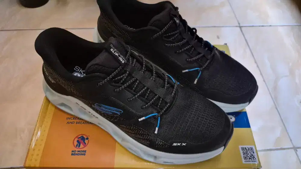 Skechers slip ins