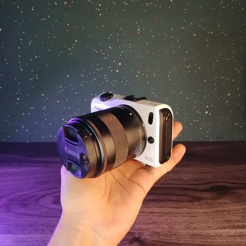 Adik M10/Ini Canon EOS M Mirrorless Fitur Banyak