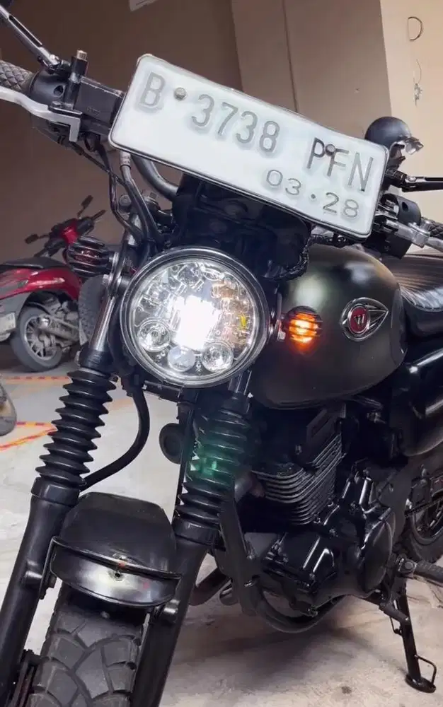 Kawasaki W175 SE ORIGINAL JAPSTYLE
