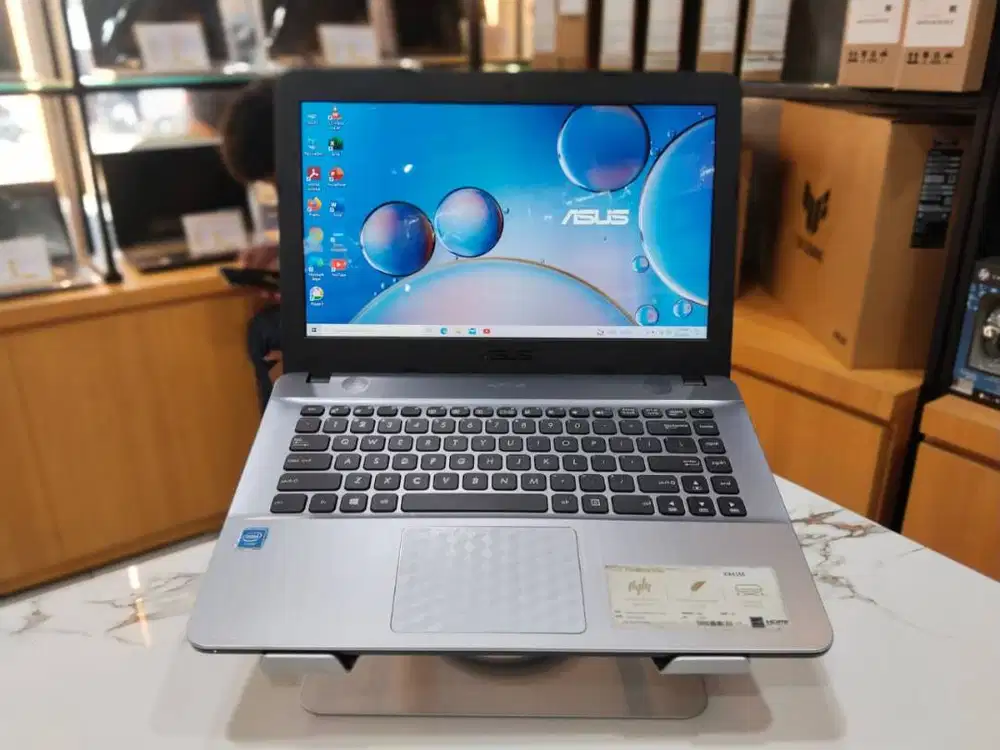 ASUS X441M CELERON N4000/RAM 4GB/SSD 128GB/14 INCH/SIAP PAKAI