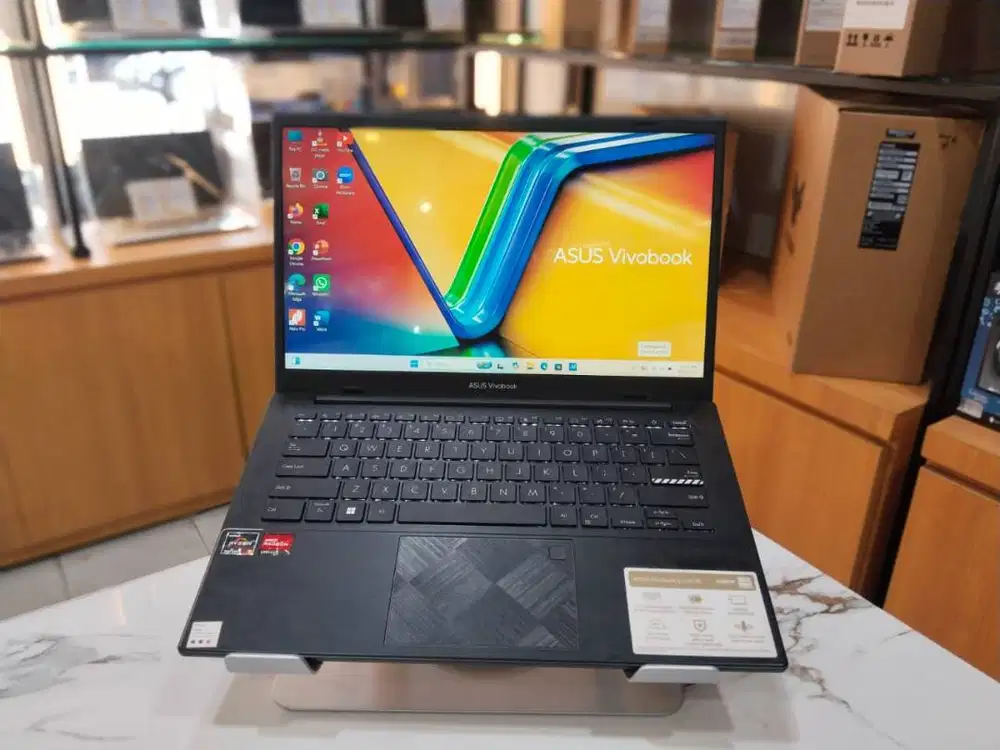 PROMO!! ASUS VIVOBOOK E1404FA RYZEN 3-7320U/RAM 8GB/SSD 256GB/14FHD