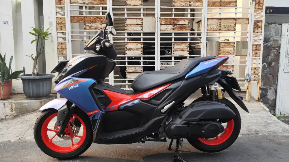 Yamaha aerox alpha cibercity abs 2025 b dki km 7xxx