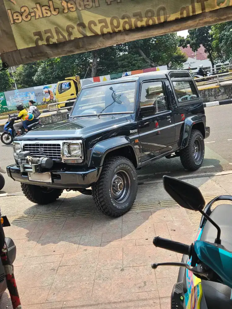 Rocky Independent TAFT diesel 4x4 97 winch