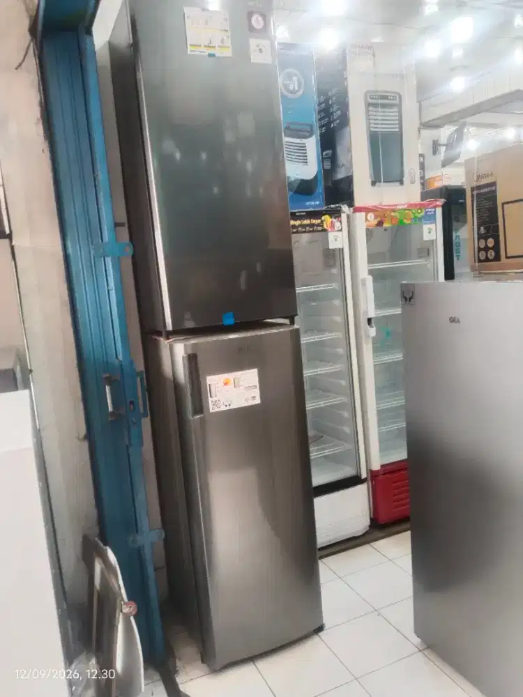 Kredit kulkas freezer, cicilan tanpa DP, Syarat Cukup KTP saja
