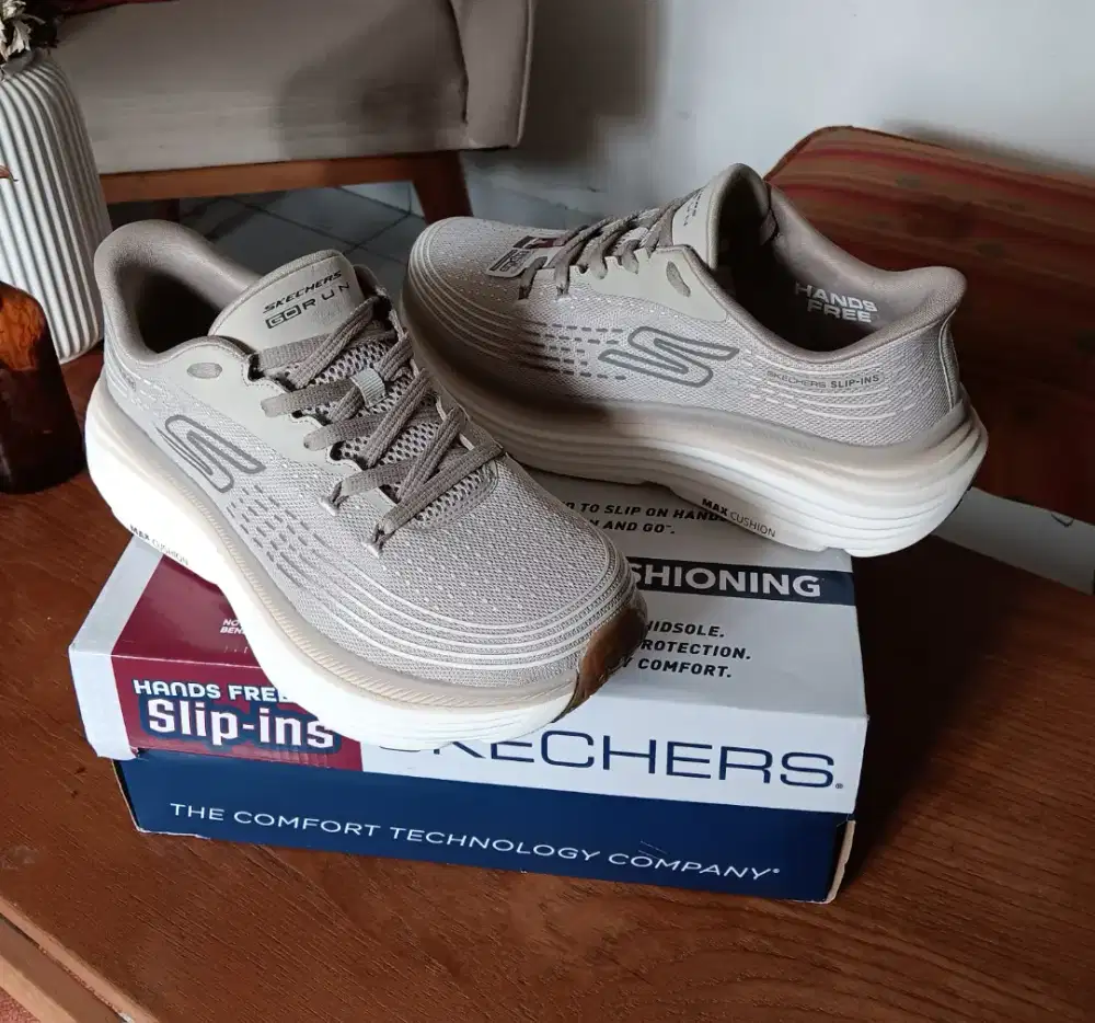 Sepatu Skechers Go Run
