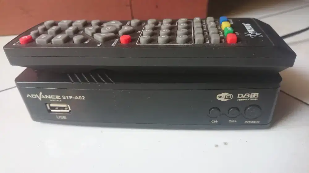 STB DVBT2 ADVANCE STP-A02 BEKAS NORMAL