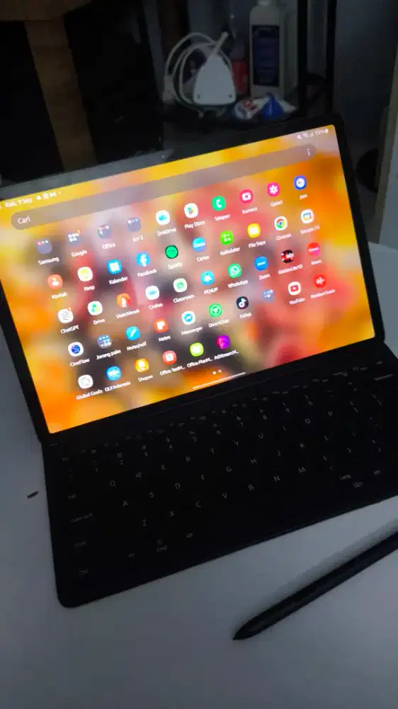 Samsung tab S7 FE 5G layar 12