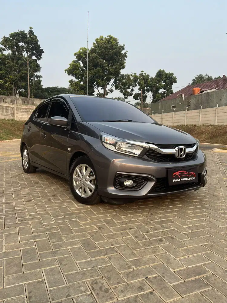 Honda brio 1.2 E matic 2019 abu abu, siap pakai