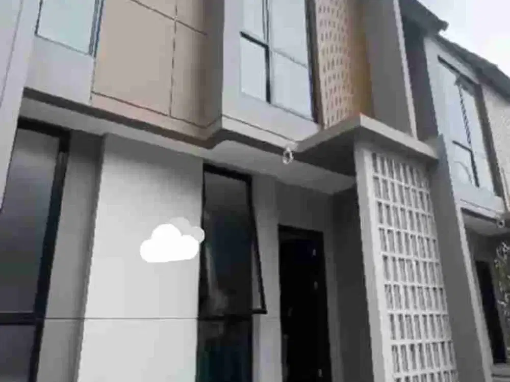Dijual Cepat Rumah 2 Lantai Cluster Viola Summarecon Crown Gading