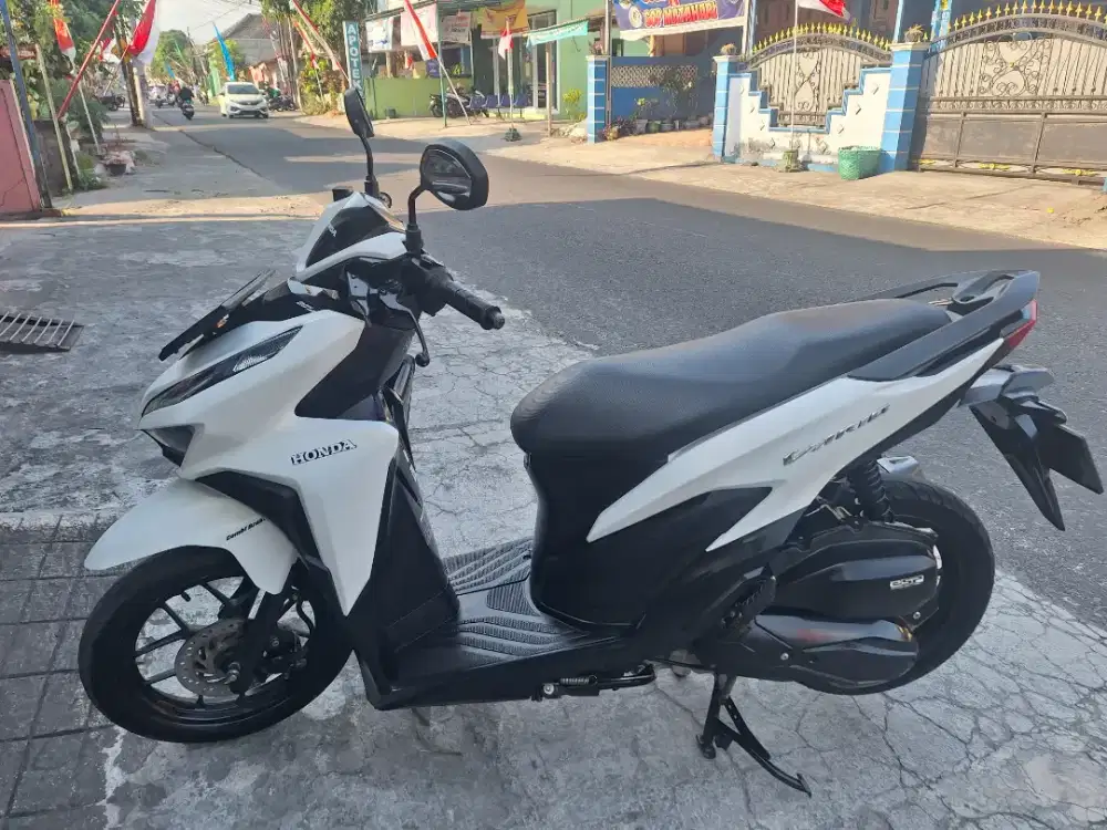 Vario 125 cbs iss 2022 mulus bisa cash/kredit syariah  TERMURAH
