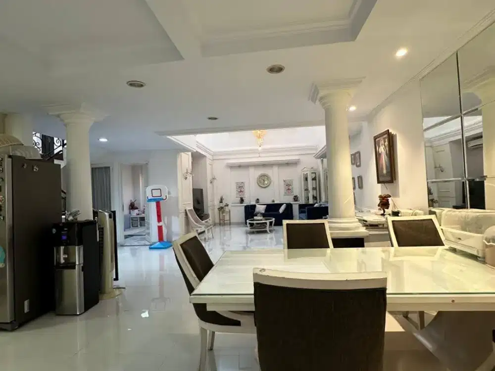 Dijual Rumah Bagus Siap Huni 2,5 Lantai  Di Kelapa Sawit Kelapa Gading, Jakarta Utara