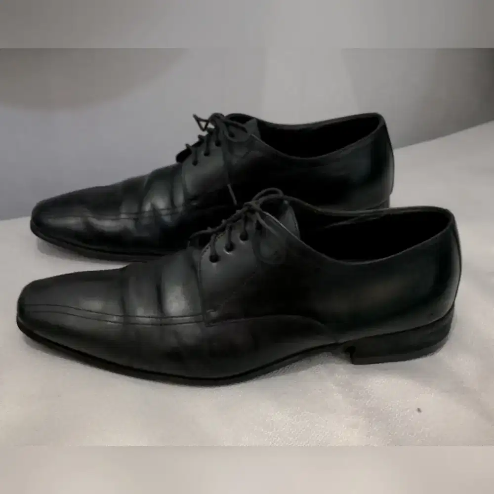 Size 43 sepatu kulit derby original hugo boss