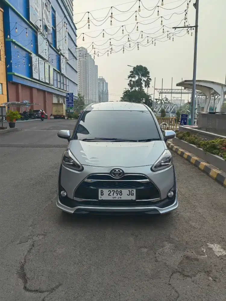 Toyota Sienta Q 2018