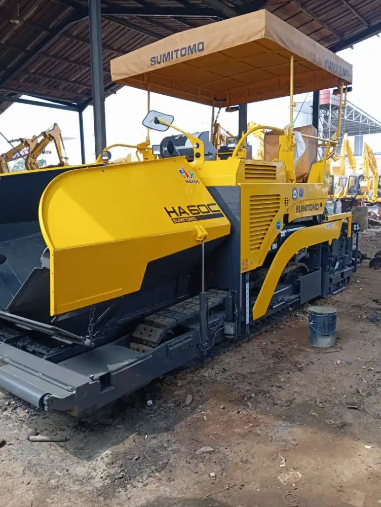 Penghampar Aspal Sumitomo HA60C-7 Asphalt Finisher Harga TDP